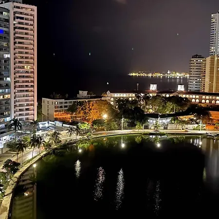 Luxury Frente Al Mar Laguito Edificio Marina Del Rey Apartment *