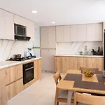 apartamento luxury frente al mar Cartagena edificio marina del rey