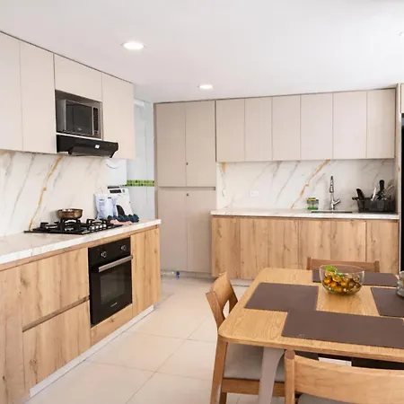 Apartamento Luxury Frente Al Mar Edificio Marina Del Rey Cartagena