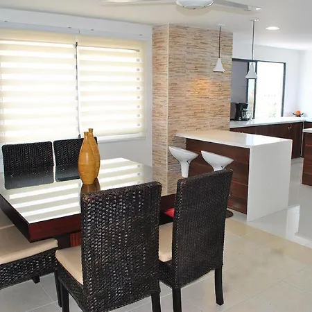 Luxury Frente Al Mar Edificio Marina Del Rey *